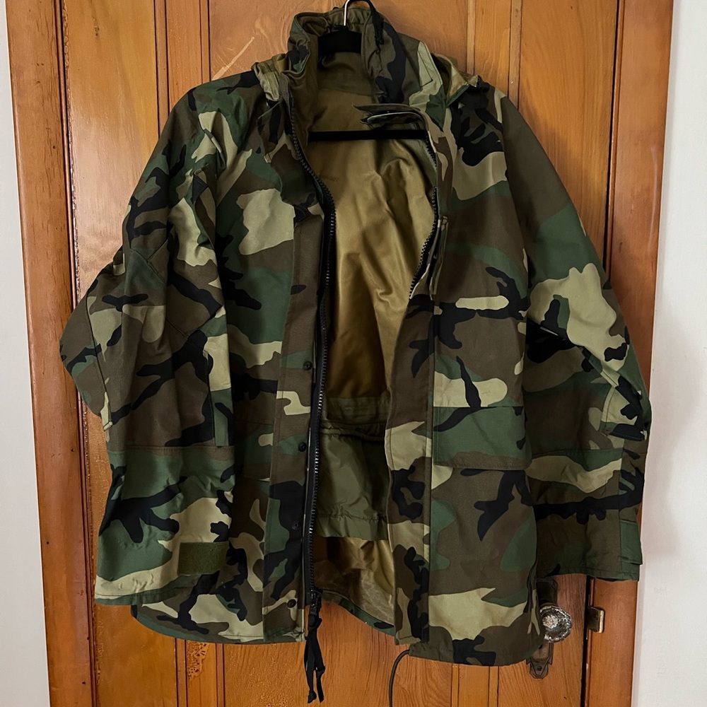 US Military Tennier Industries Wet Weather Jacket.